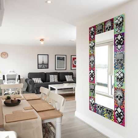 Spacious Apartment With Parking Space, Close To Heathrow, Elizabeth Line And Windsor Maidenhead Exteriér fotografie